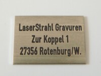 Edelstahlschild bis 6cm², lasergraviert 3-zeilig